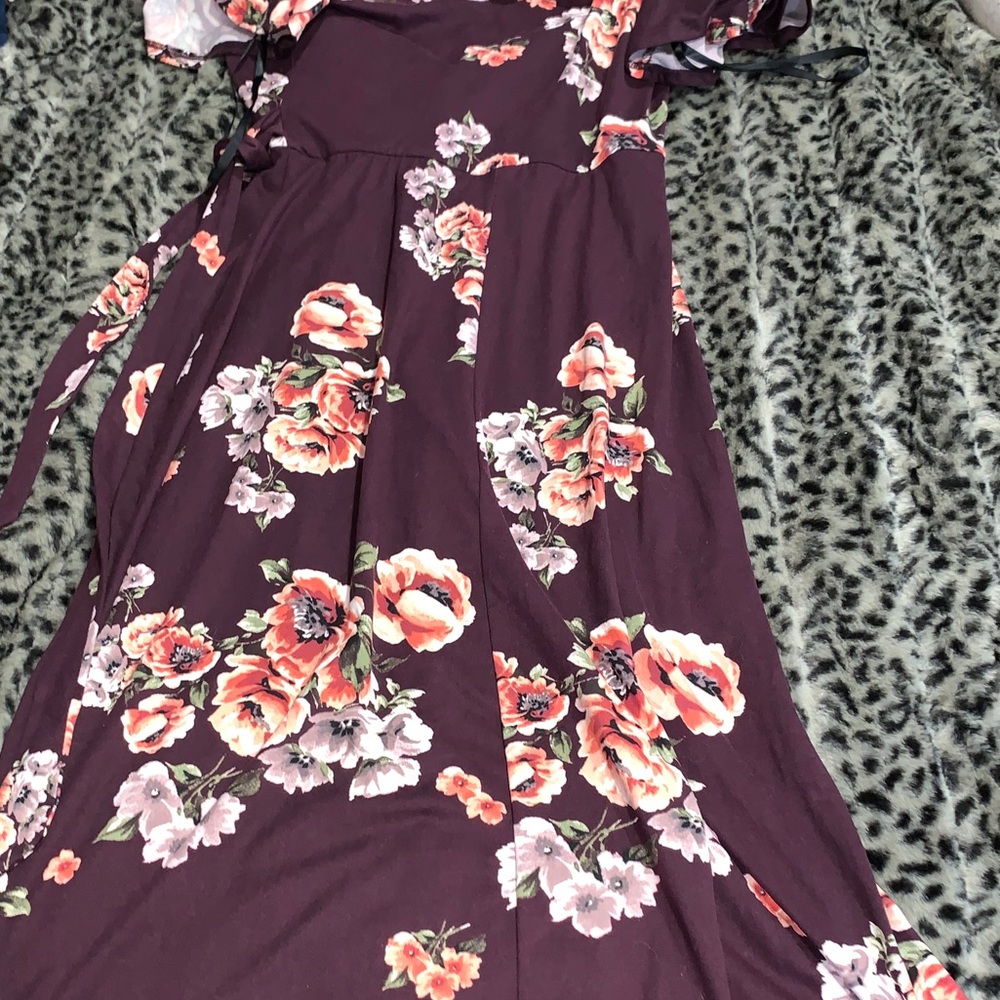 Dress - Picture 2 of 6